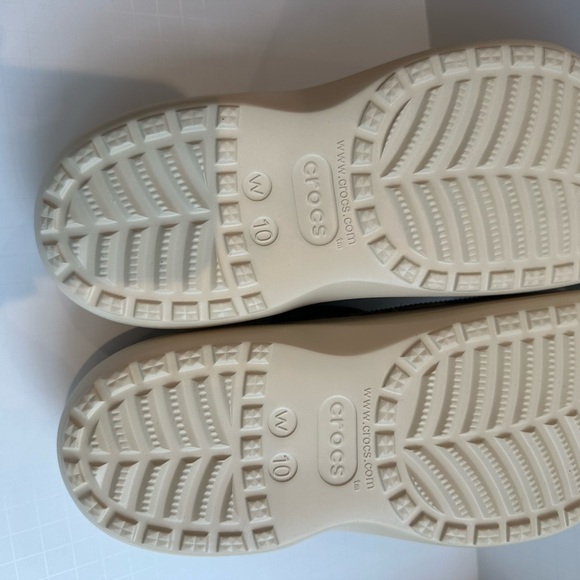 NWT Crocs Classic Leopard print with cheetah - Picture 5 of 14